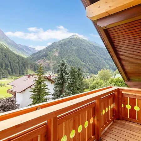 Apartment Alpenlodge Pettneu 1