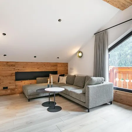Appartement Alpenlodge 1 *
