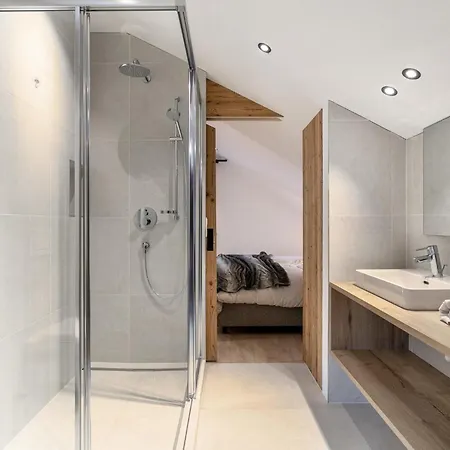 Appartement Alpenlodge 1 *