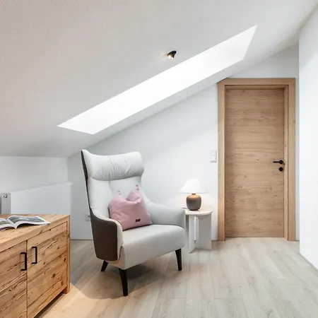 Alpenlodge 1 Appartement Pettneu am Arlberg